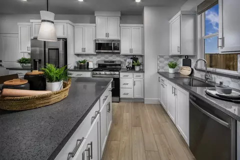 Kitchen - 3303 Cascade Dr, Manteca, CA 95337 photo 2 of 2
