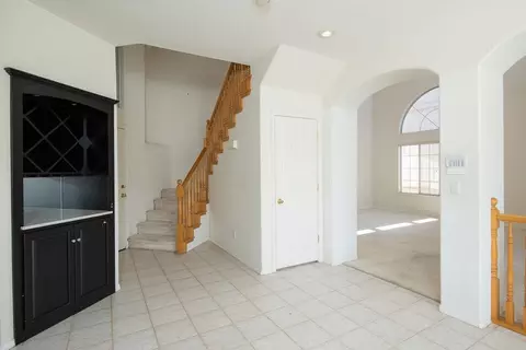 Entry Way - 1500 Scenic Dr #23, Modesto, CA 95355 photo 2 of 3