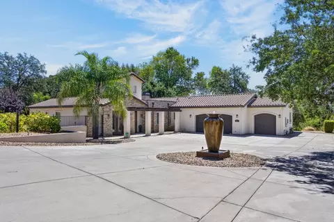 2690 Taylor Rd, Penryn, CA 95663