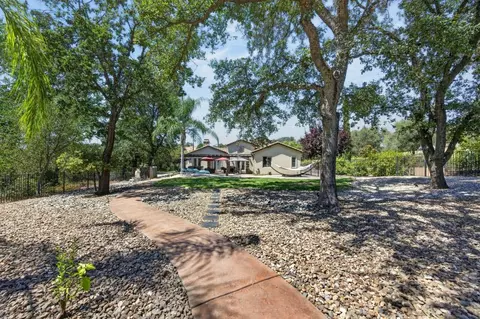 Exterior - 2690 Taylor Rd, Penryn, CA 95663 photo 9 of 10