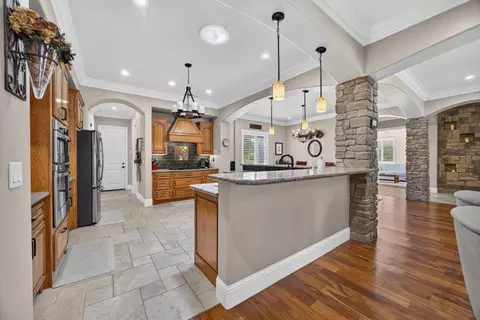 Entry Way - 2690 Taylor Rd, Penryn, CA 95663 photo 4 of 5