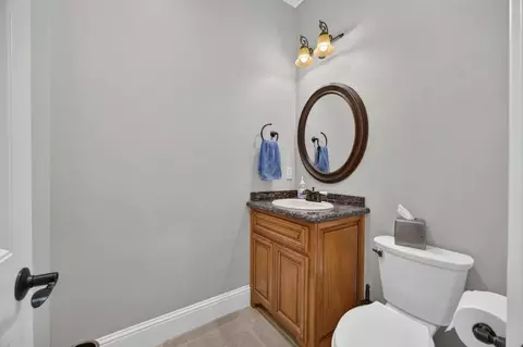 Bath - 2690 Taylor Rd, Penryn, CA 95663 photo 5 of 5