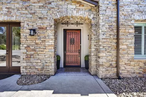Entry Way - 2690 Taylor Rd, Penryn, CA 95663 photo 5 of 5