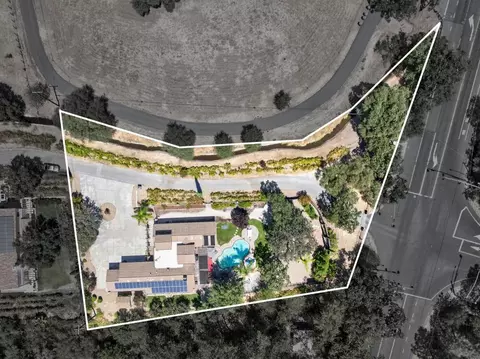 View/Area - 2690 Taylor Rd, Penryn, CA 95663 photo 4 of 5