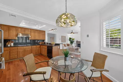 Dining - 157 Raleigh Ct, Hercules, CA 94547 photo 4 of 4
