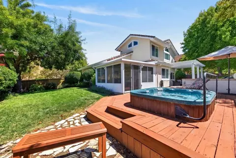 Exterior - 157 Raleigh Ct, Hercules, CA 94547 photo 16 of 19