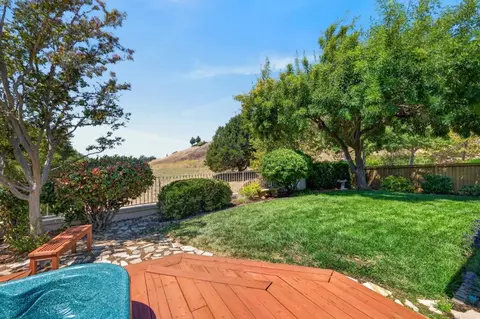 Exterior - 157 Raleigh Ct, Hercules, CA 94547 photo 19 of 19
