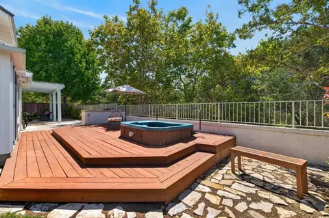 Exterior - 157 Raleigh Ct, Hercules, CA 94547 photo 15 of 19