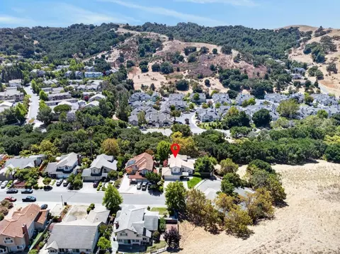 View/Area - 157 Raleigh Ct, Hercules, CA 94547 photo 4 of 4