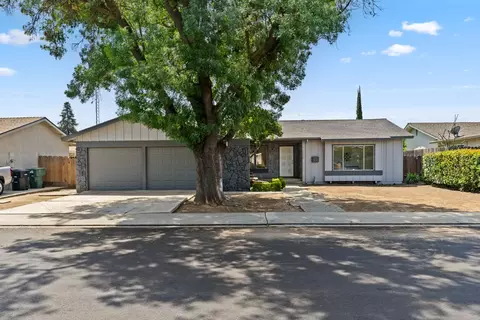 Exterior - 1924 Kendall Ave, Modesto, CA 95355 photo 1 of 7
