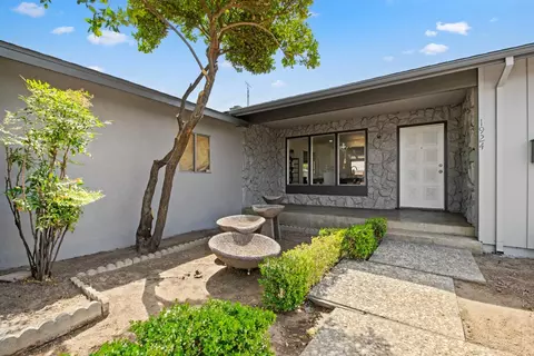 Exterior - 1924 Kendall Ave, Modesto, CA 95355 photo 2 of 7