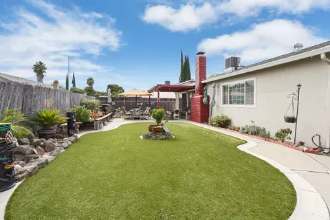 Exterior - 1900 Alegre Dr, Tracy, CA 95376 photo 11 of 11