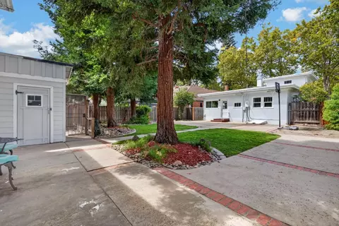 Exterior - 14 S Rose St, Lodi, CA 95240 photo 8 of 12