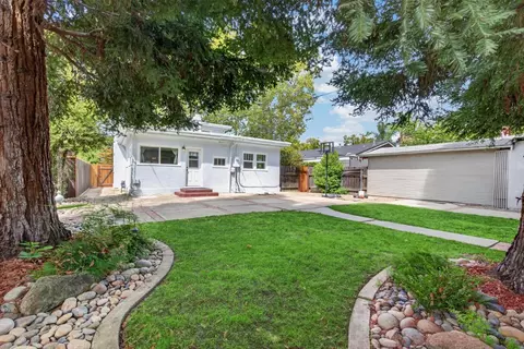 Exterior - 14 S Rose St, Lodi, CA 95240 photo 6 of 12