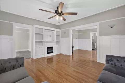 Living - 14 S Rose St, Lodi, CA 95240 photo 3 of 10