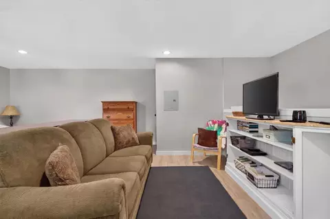 Bedroom - 14 S Rose St, Lodi, CA 95240 photo 11 of 11