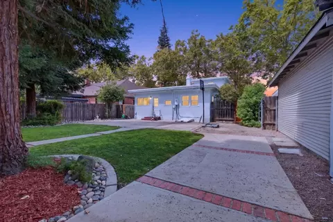 Exterior - 14 S Rose St, Lodi, CA 95240 photo 10 of 12