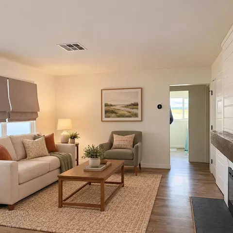 Living - 409 Severin Ave, Modesto, CA 95354 photo 2 of 2