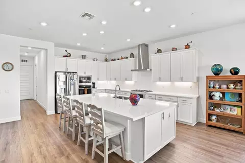 5090 Royal Lily Ave, Roseville, CA 95747