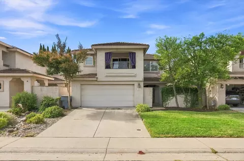 2810 Isle St, Rocklin, CA 95765