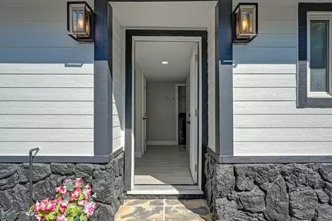 Entry Way - 4150 Lime Kiln Rd, Placerville, CA 95667 photo 1 of 1