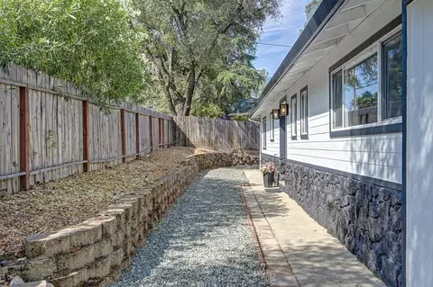 Exterior - 4150 Lime Kiln Rd, Placerville, CA 95667 photo 2 of 15