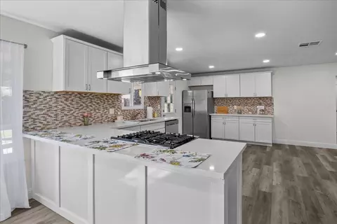 Kitchen - 1820 Serena Ave, Modesto, CA 95355 photo 4 of 4
