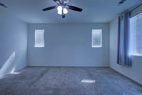 Bedroom - 9666 Cabernet Ct, Patterson, CA 95363 photo 7 of 9