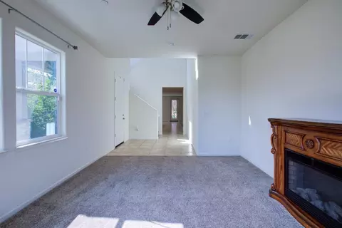 Living - 9666 Cabernet Ct, Patterson, CA 95363 photo 1 of 8