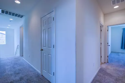Entry Way - 9666 Cabernet Ct, Patterson, CA 95363 photo 6 of 7