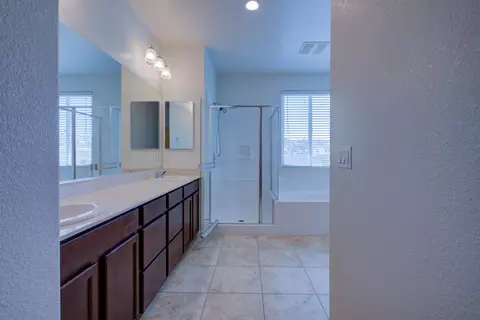 Entry Way - 9666 Cabernet Ct, Patterson, CA 95363 photo 7 of 7