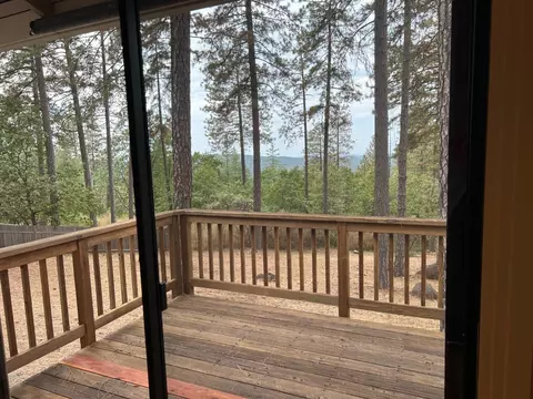 Exterior - 17151 Mountain View Dr, Applegate, CA 95703 photo 2 of 7