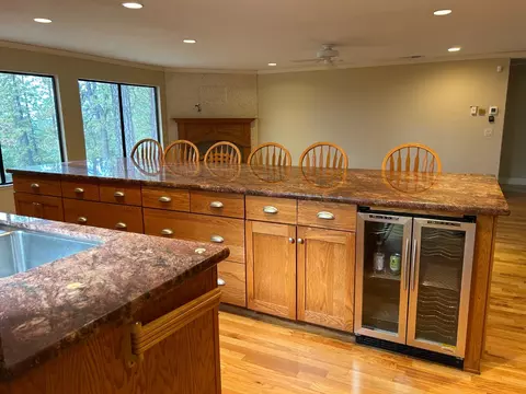 Kitchen - 17151 Mountain View Dr, Applegate, CA 95703 photo 4 of 4