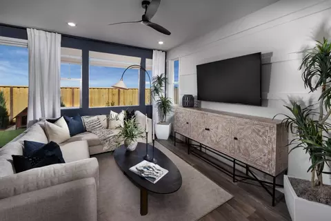 Living - 6980 Constance Pl, Tracy, CA 95377 photo 2 of 2