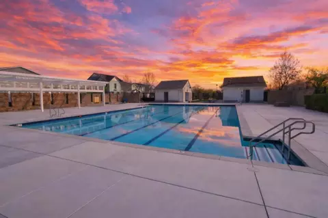 Exterior - 1661 Spring St #444, Davis, CA 95616 photo 12 of 14