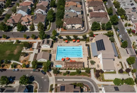 View/Area - 1661 Spring St #444, Davis, CA 95616 photo 9 of 9