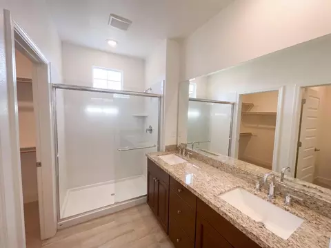 Bath - 7962 Carraway Dr, Antelope, CA 95843 photo 2 of 3