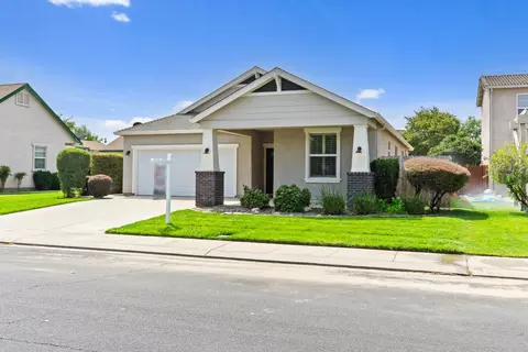 Exterior - 1650 Solaro Way, Manteca, CA 95336 photo 10 of 10