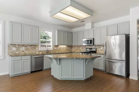 Kitchen - 1650 Solaro Way, Manteca, CA 95336 photo 1 of 3