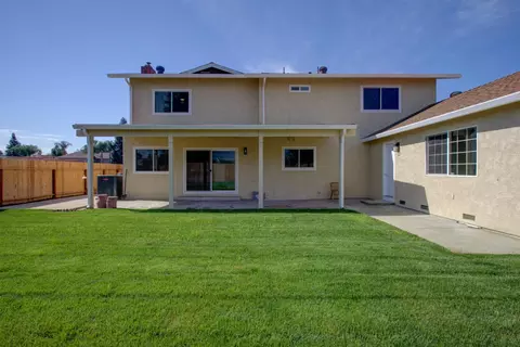 Exterior - 785 Fullerton Dr, Turlock, CA 95382 photo 5 of 6