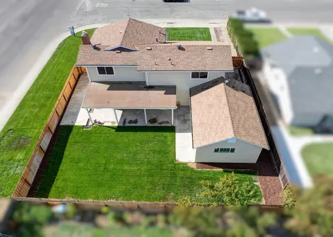 View/Area - 785 Fullerton Dr, Turlock, CA 95382 photo 5 of 6