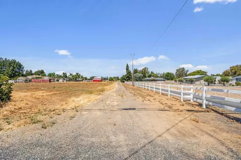 3003 E Forest Lake Rd, Acampo, CA 95220 photo 2