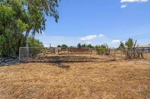 3003 E Forest Lake Rd, Acampo, CA 95220 photo 9