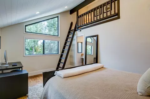 Bedroom - 38364 Wisteria Way, Davis, CA 95616 photo 5 of 6
