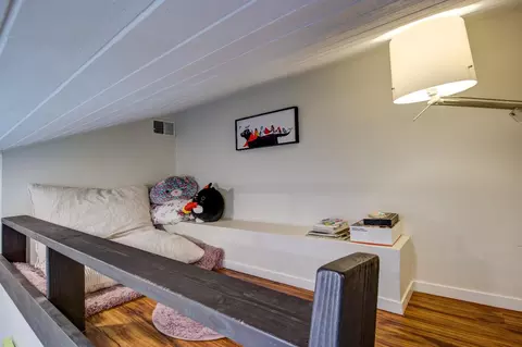 Bedroom - 38364 Wisteria Way, Davis, CA 95616 photo 3 of 6