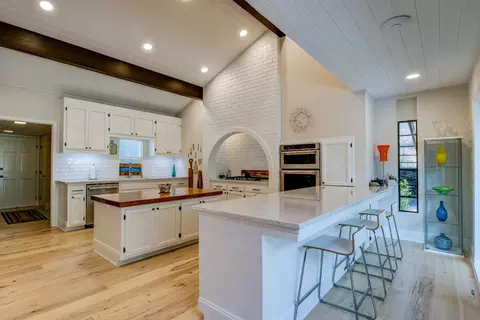 Kitchen - 38364 Wisteria Way, Davis, CA 95616 photo 2 of 8