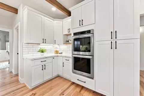 Kitchen - 1777 Carl Rd, Rescue, CA 95672 photo 5 of 5