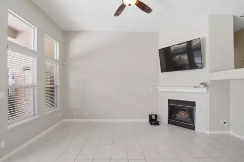 Living - 1900 Alex Way, Turlock, CA 95382 photo 3 of 4