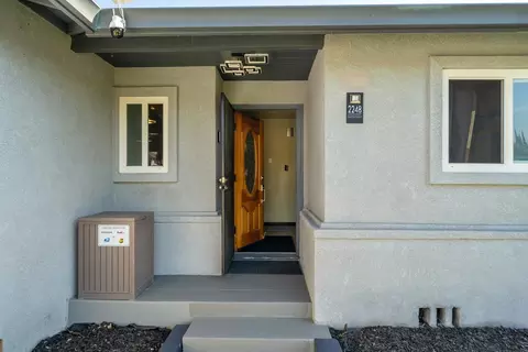 Entry Way - 2248 September Dr, Modesto, CA 95355 photo 1 of 5
