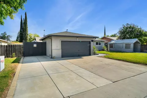 Exterior - 2248 September Dr, Modesto, CA 95355 photo 12 of 14